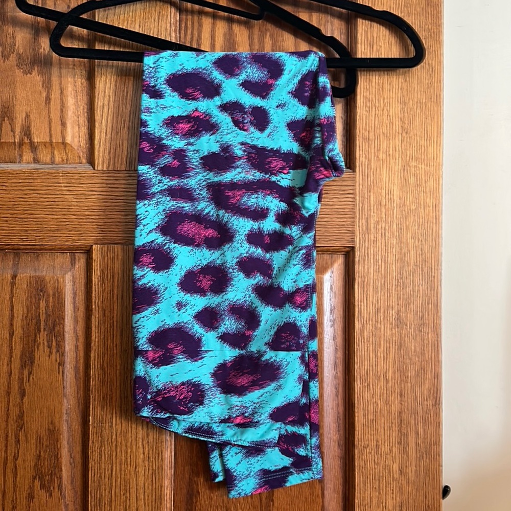 Bundle & Save Women’s TC LulaRoe Leggings